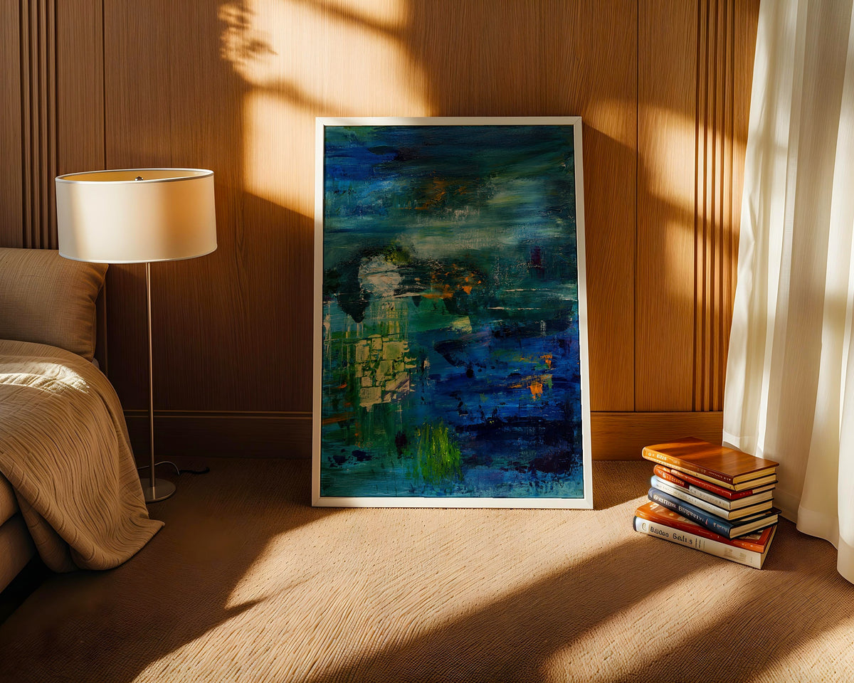 Sonia Tondkar Djupblå Speglingar Poster – i rum 3