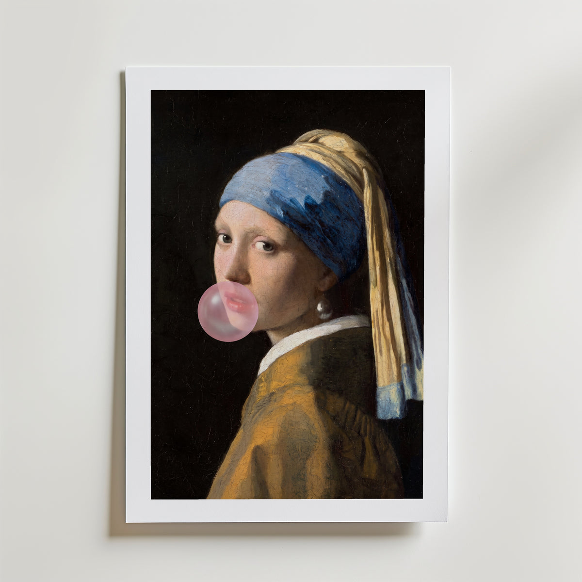 Pearl Earring Bubblegum Poster – med passepartout