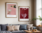 Pour Me Another Champagne Poster – två posters i rum 1