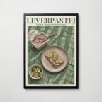 Leverpastej affisch i modern svart ram – stark kontrast och stil, Bozetto poster