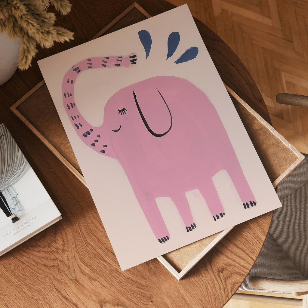 Pink Elephant – affisch med snyggt motiv, köp enkelt hos Bozetto i flera storlekar
