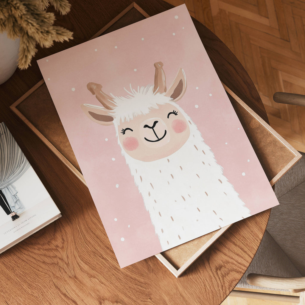 Happy Llama – affisch med snyggt motiv, köp enkelt hos Bozetto i flera storlekar