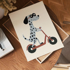Cool Scooter Pup poster visad rakt fram – Bozetto affisch i hög tryckkvalitet i hög tryckkvalitet
