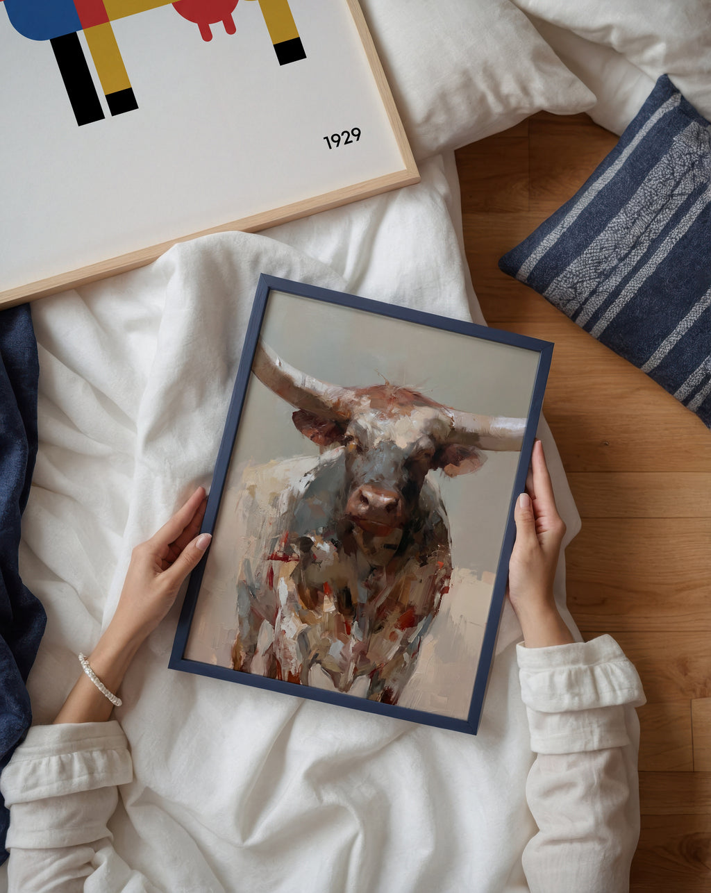 Longhorn Portrait Poster – två posters i rum 3