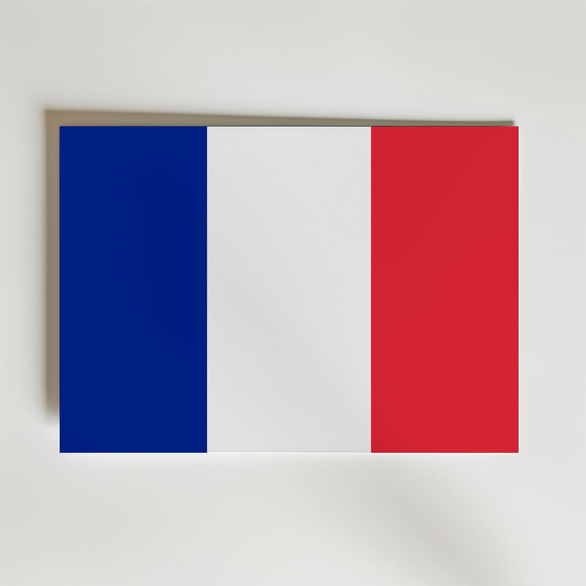 France National Flag Poster – modern konst och stilren konsttryck för hemmet hos Bozetto