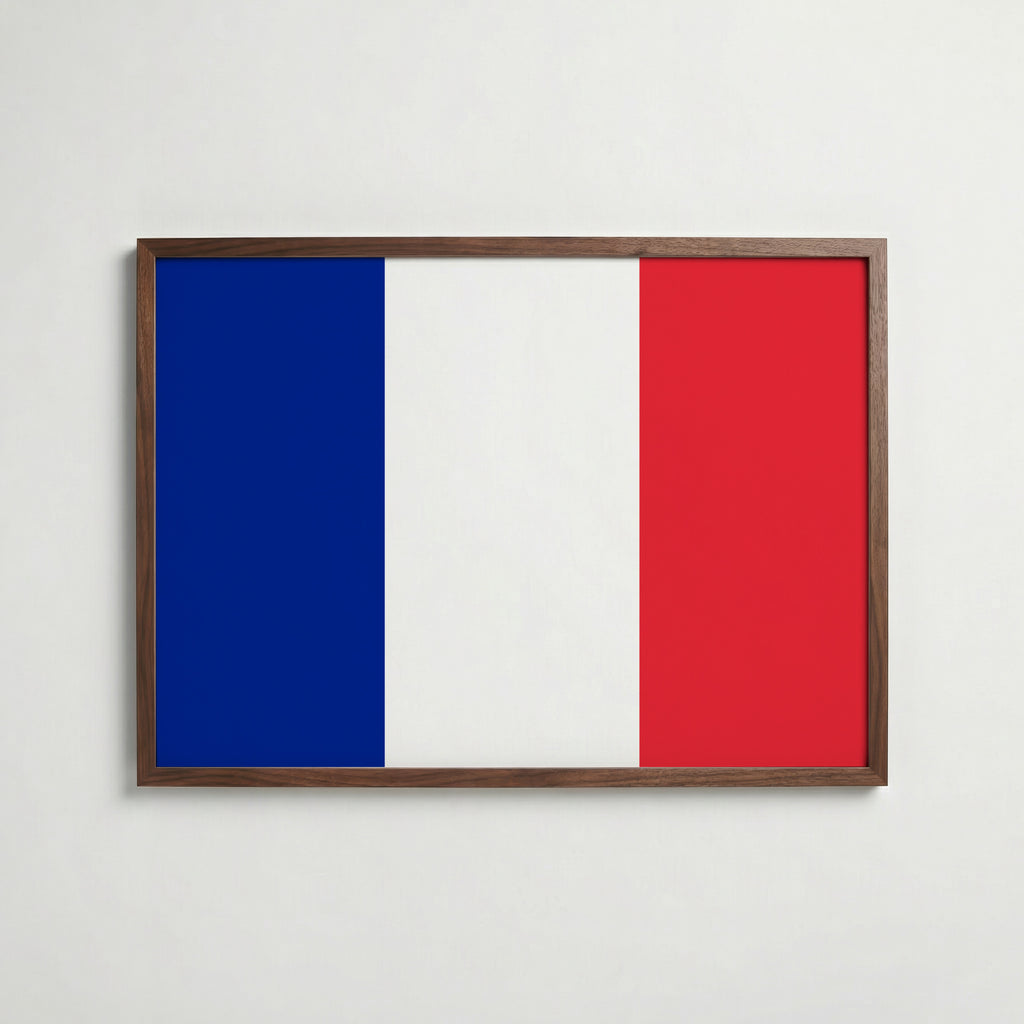France National Flag Poster i valnötsram – varm konstaffisch för hemmet från Bozetto