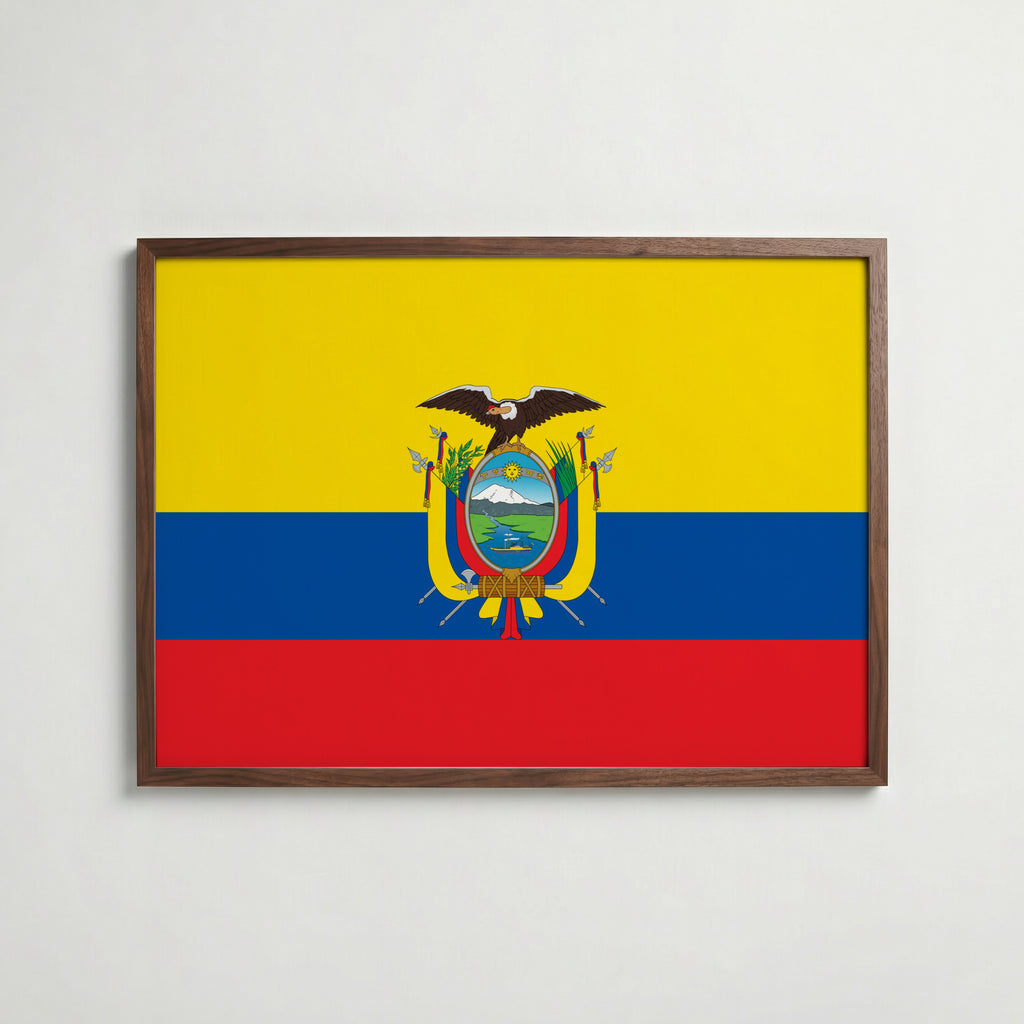 Ecuador National Flag Poster i valnötsram – varm konstaffisch för hemmet från Bozetto
