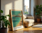 Väggmockup av Waves Of Honolulu affisch på ljus vägg – Bozetto konsttryck – nr 4