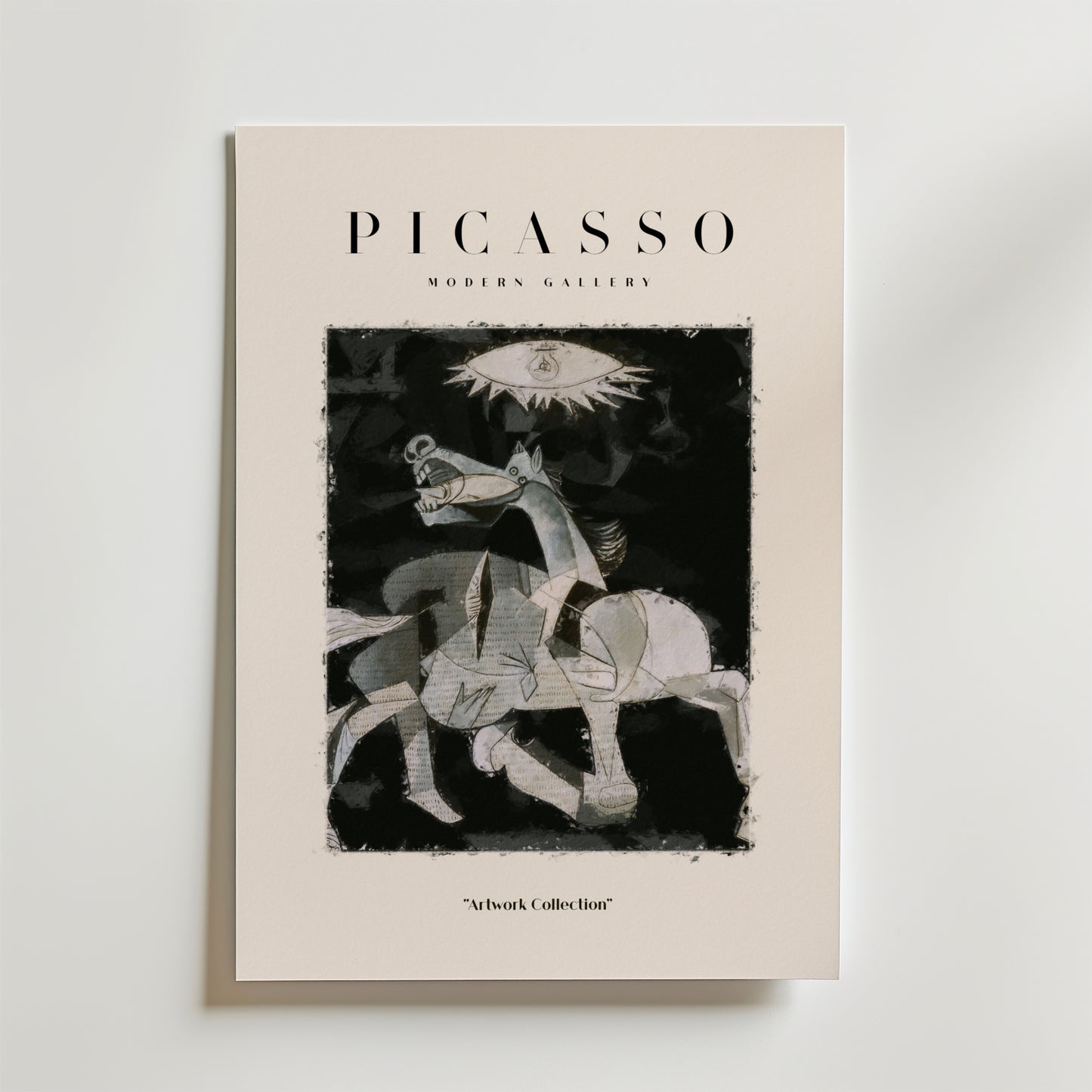 Bozettos "Picasso The Weeping Horse Poster" visar kubistisk konst med en Picasso-inspirerad abstrakt häst och ryttare i svart, vitt och grått samt ett öga ovanför. "PICASSO" står högst upp och "Artwork Collection" nedanför.