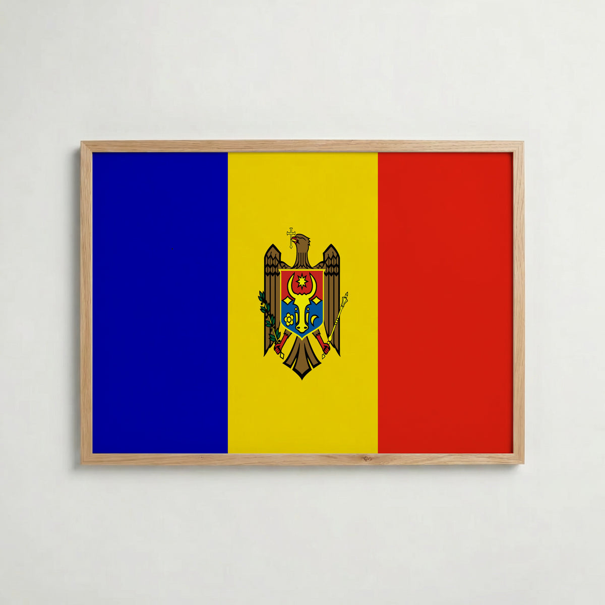 Moldova National Flag Poster i ekram – inramad konsttryck för stilren inredning hos Bozetto