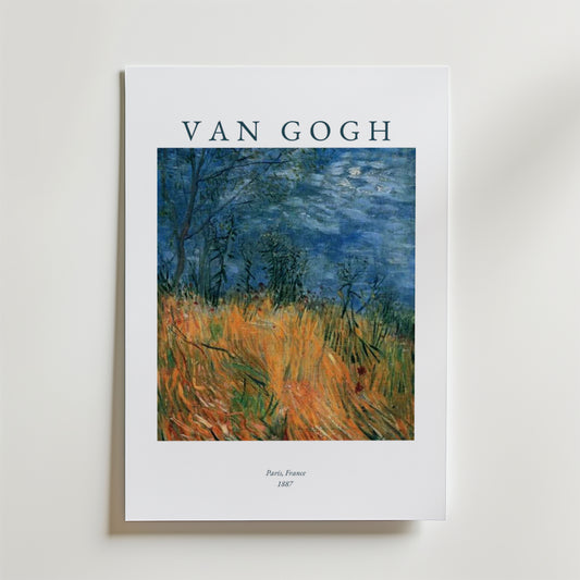 Bozetto Van Gogh Paris Poster visar gyllene vetefält och träd under en virvlande blå himmel, tryckt på FSC-certifierat premiumpapper med "VAN GOGH" ovanför och "Paris, France 1887" nedanför.
