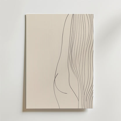 Minimal Nude Silhouette Poster från Bozetto visar elegant linjebild av en kvinnlig rygg och böljande hår på premiumpapper med en matt yta, som blandar minimalistisk stil och raffinerad enkelhet på en beige canvas mot vitt.
