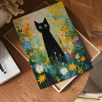 Midnight Garden Cat affisch på vit bakgrund – köp enkelt hos Bozetto i hög kvalitet