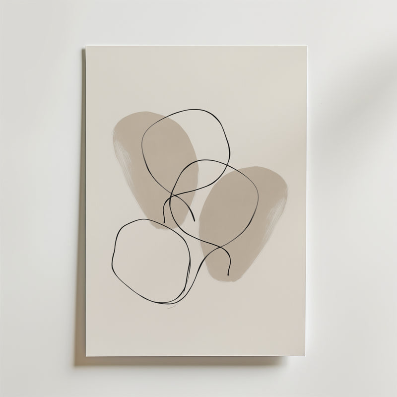 Linear Harmony Poster by Bozetto har minimalistisk abstrakt konst med två mjuka beige former och tre överlappande svarta linjeslingor, tryckt på premiumpapper för en lyxig matt finish.