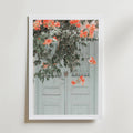 Rustic Floral Doorway – stilfullt konsttryck från Bozetto, tryckt på matt finpapper