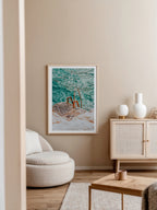 Mediterranean Swim Point poster visualiserad på vägg – från Bozetto i hög kvalitet