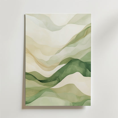 Abstract Waves of Serenity Poster by Bozetto: Mjuka gröna och beige lager framkallar böljande kullar eller vågor. Denna poster i premiumpapper ger en lugnande atmosfär till ditt rum - perfekt att visa på en vit vägg.