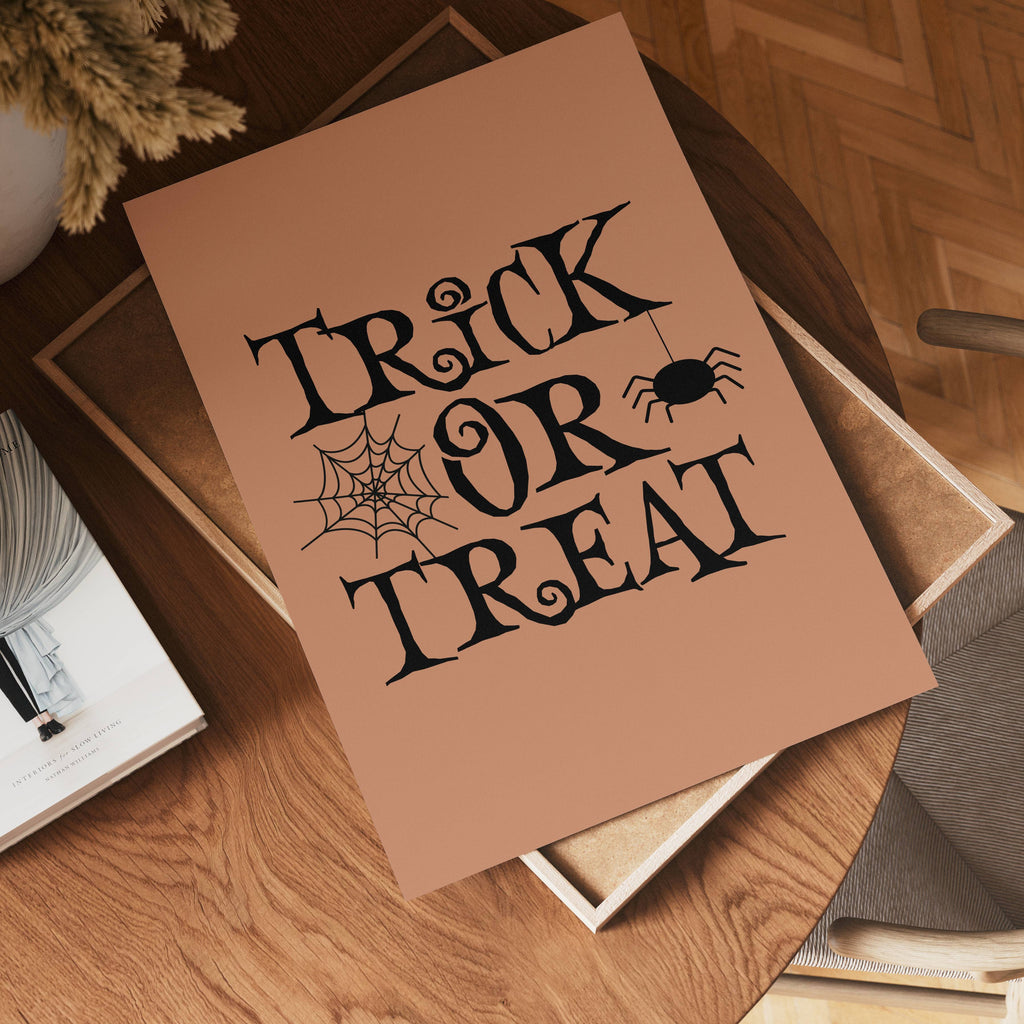 Trick Or Treat poster i flera storlekar – jämför mått och välj rätt hos Bozetto i hög tryckkvalitet