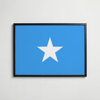 Somalia National Flag Poster i svart ram – stilren konsttryck som väggdekor från Bozetto