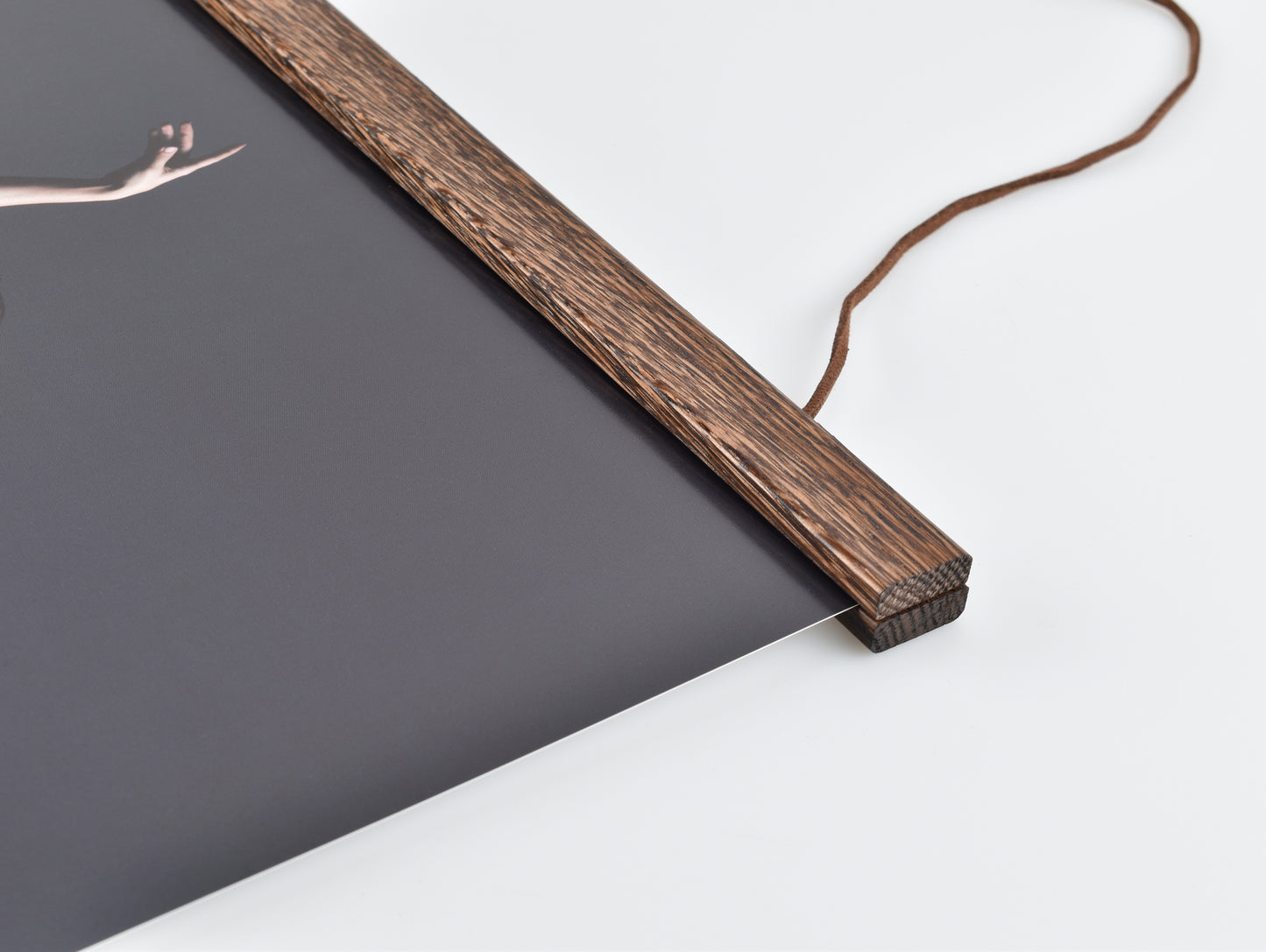 Posterhängare Valnöt med magnet