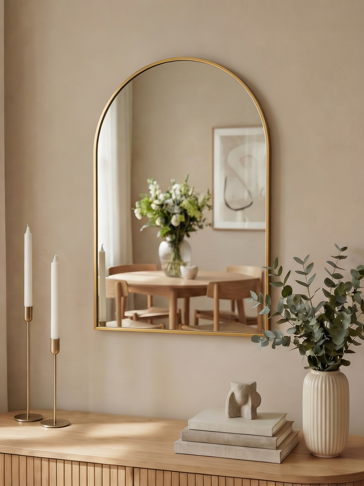 Sävelången – Valvspegel med guldram 50 × 75 cm