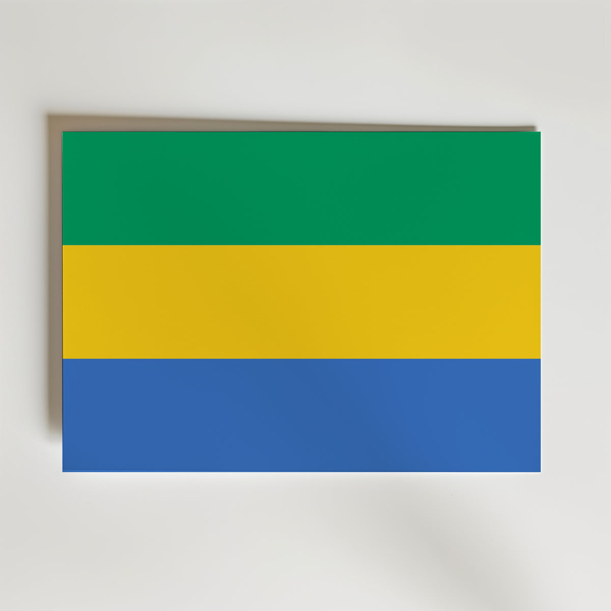Gabon National Flag Poster – modern konst och stilren konsttryck för hemmet hos Bozetto
