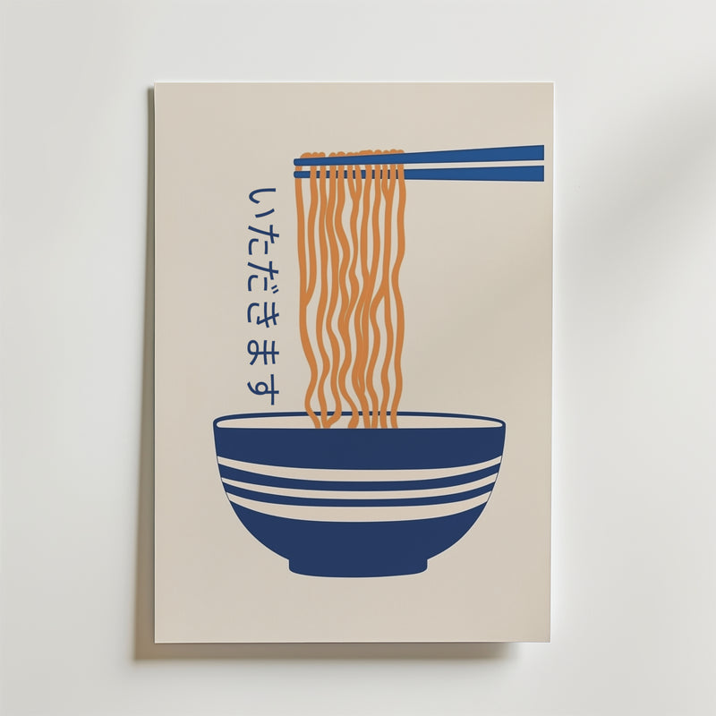 Bozetto Ramen Noodle Poster föreställer en minimalistisk skål med blå ränder och nudlar som lyfts med ätpinnar, tillsammans med vertikal japansk text いただきます, tryckt på FSC-certifierat premiumpapper.