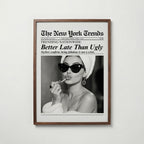 Front Page Glamour Poster – valnötsram