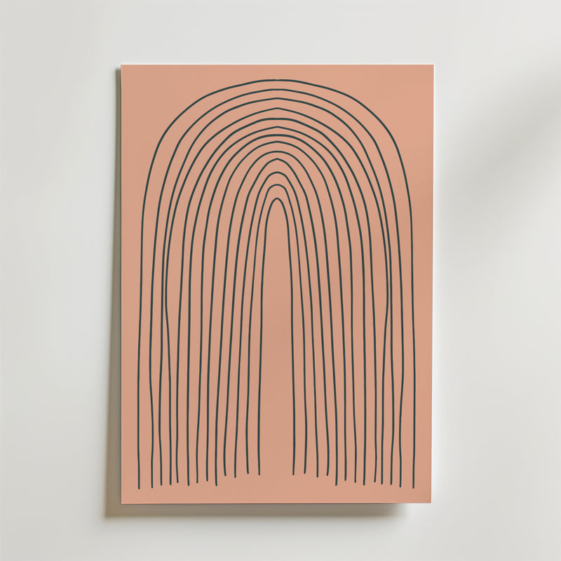 Terracotta Arches Poster by Bozetto har ojämna svarta båglinjer på en rosa bakgrund och ger en modern touch till din inredning när den visas på en vit vägg.