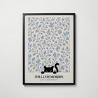 Cat in the Willow William Morris Poster – svart katt i William Morris minimalistiska pilmönster i blågrått