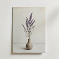 Ceramic Vase Dried Lavender – stilfullt konsttryck från Bozetto, tryckt på matt finpapper