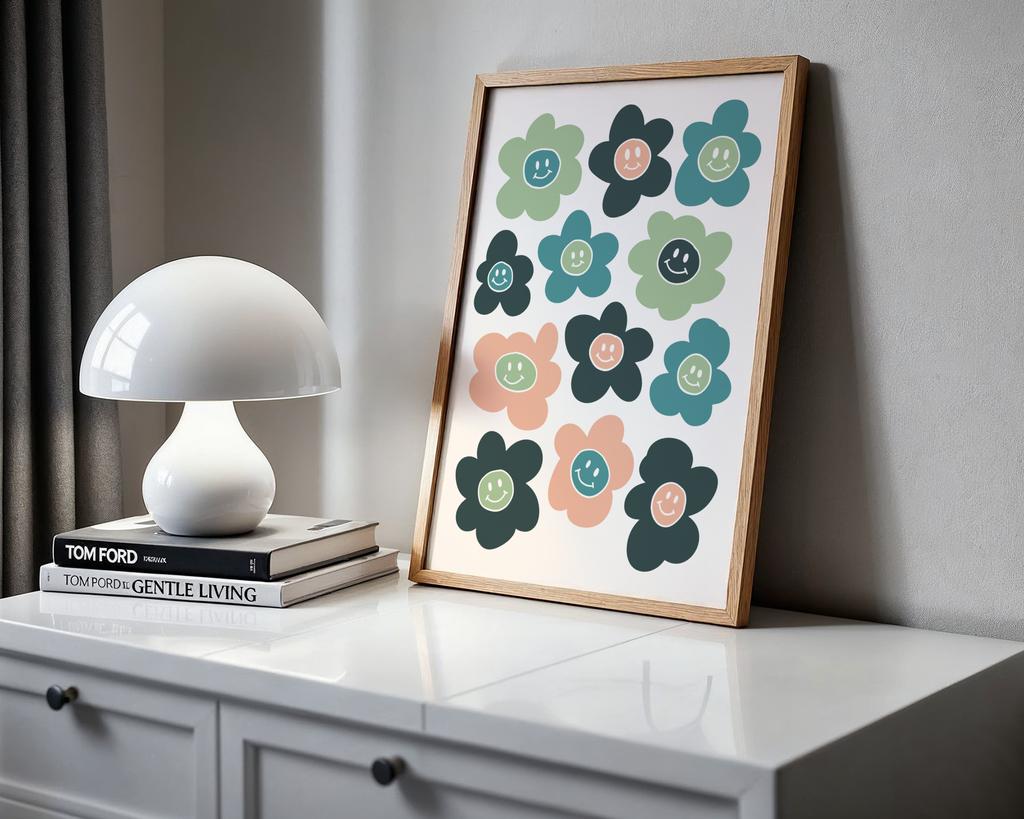 Mockup av Smiling Blossoms affisch på vägg – köp enkelt hos Bozetto i hög kvalitet