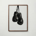 Worn Boxing Gloves Poster – valnötsram