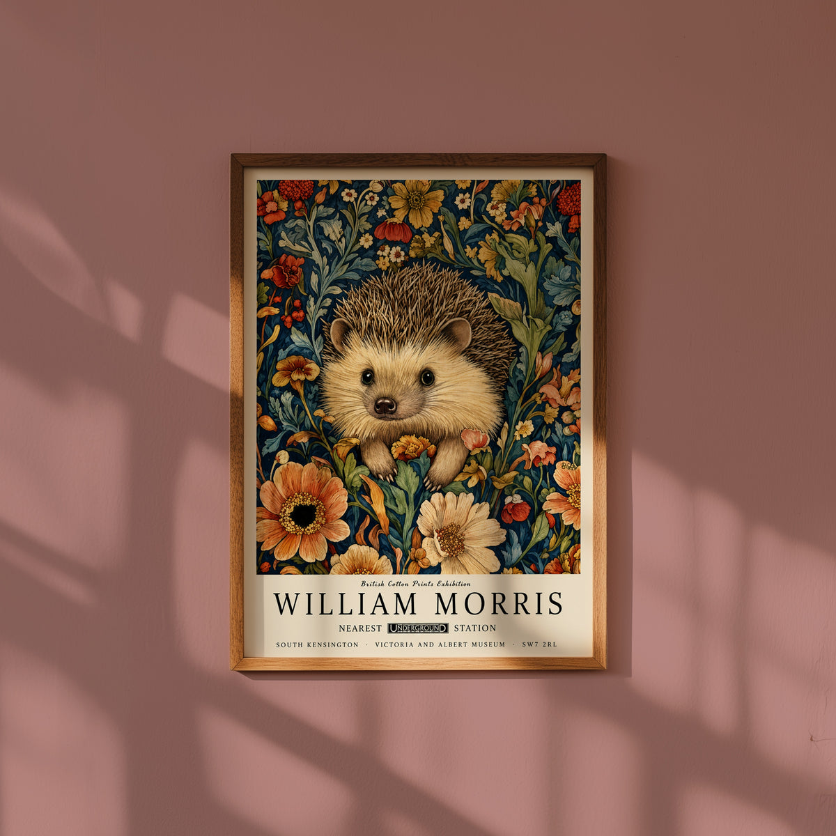 Hedgehog in Bloom Poster med valnötsram