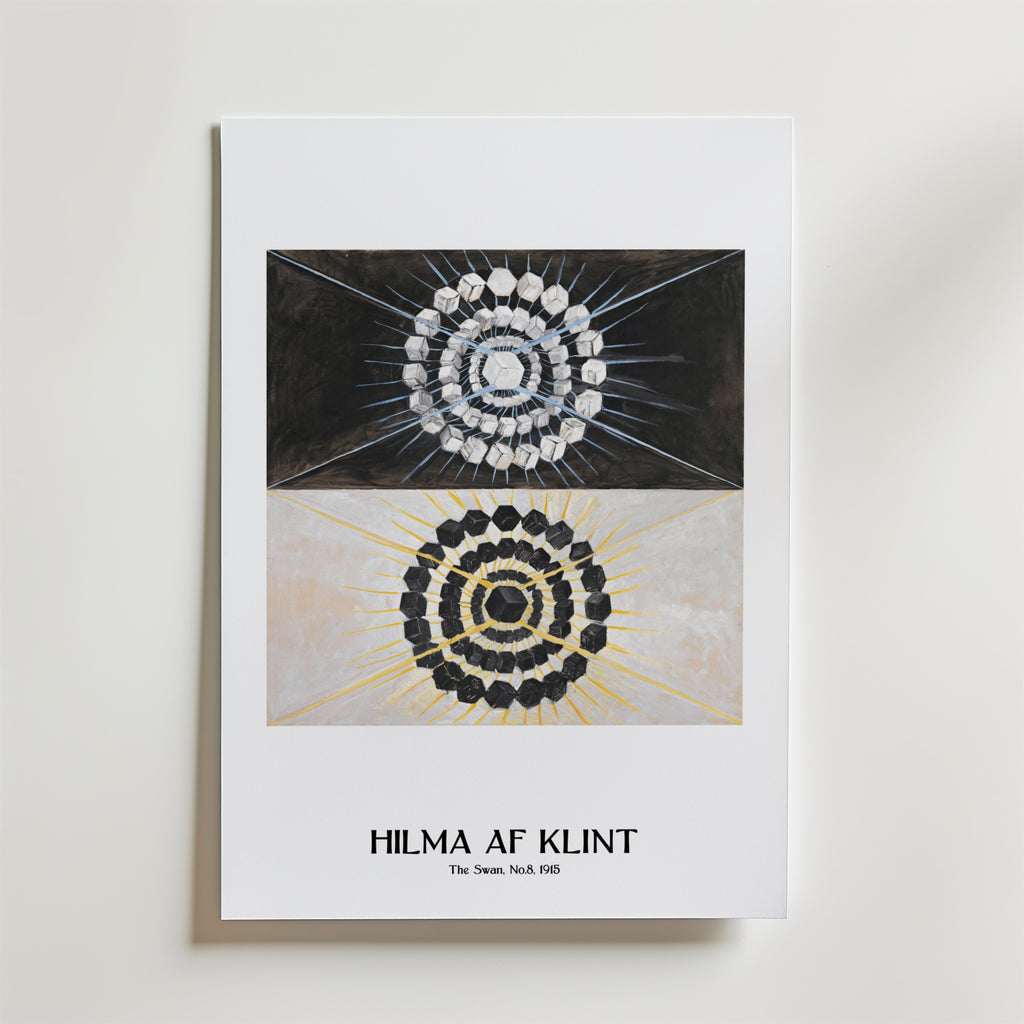 Mockup av Hilma af Klint The Swan No.8 affisch på vägg – köp enkelt hos Bozetto i hög kvalitet