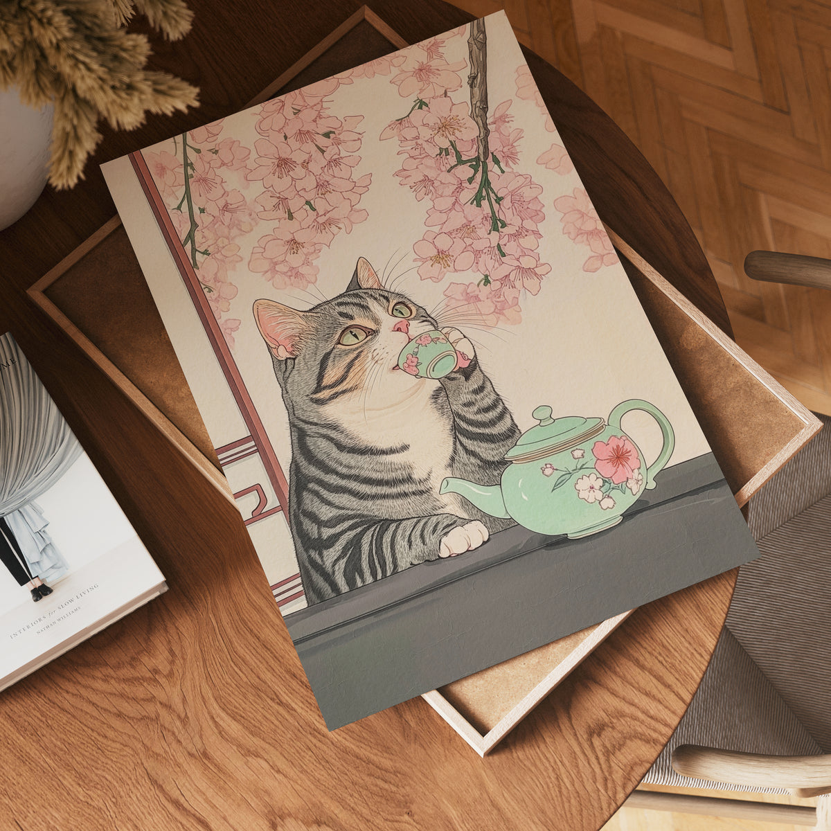 Tea Time Cat i väggmockup – konsttryck presenterat i verklig miljö av Bozetto i hög tryckkvalitet