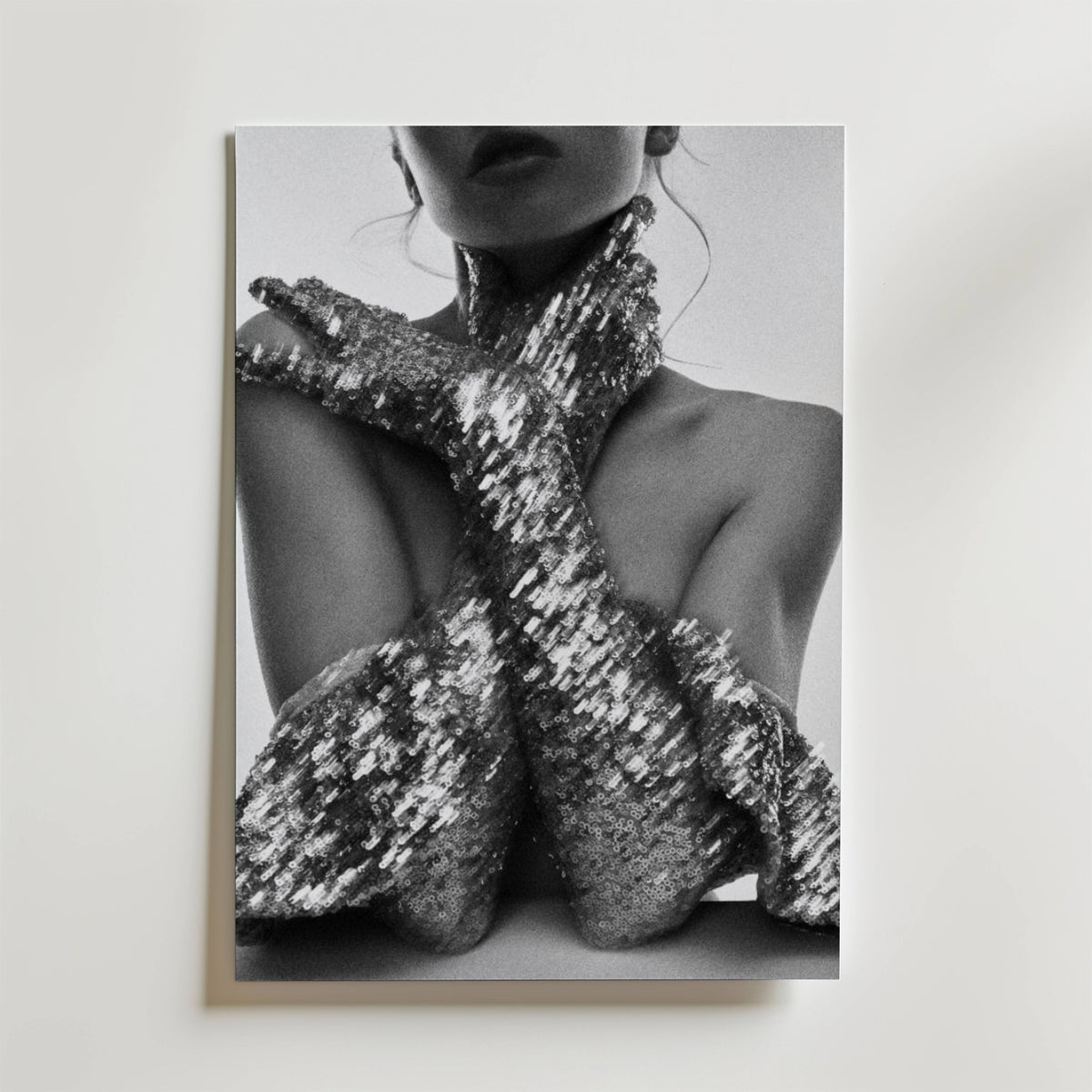 Sequin Elegance – stilfullt konsttryck från Bozetto, tryckt på matt finpapper i hög tryckkvalitet