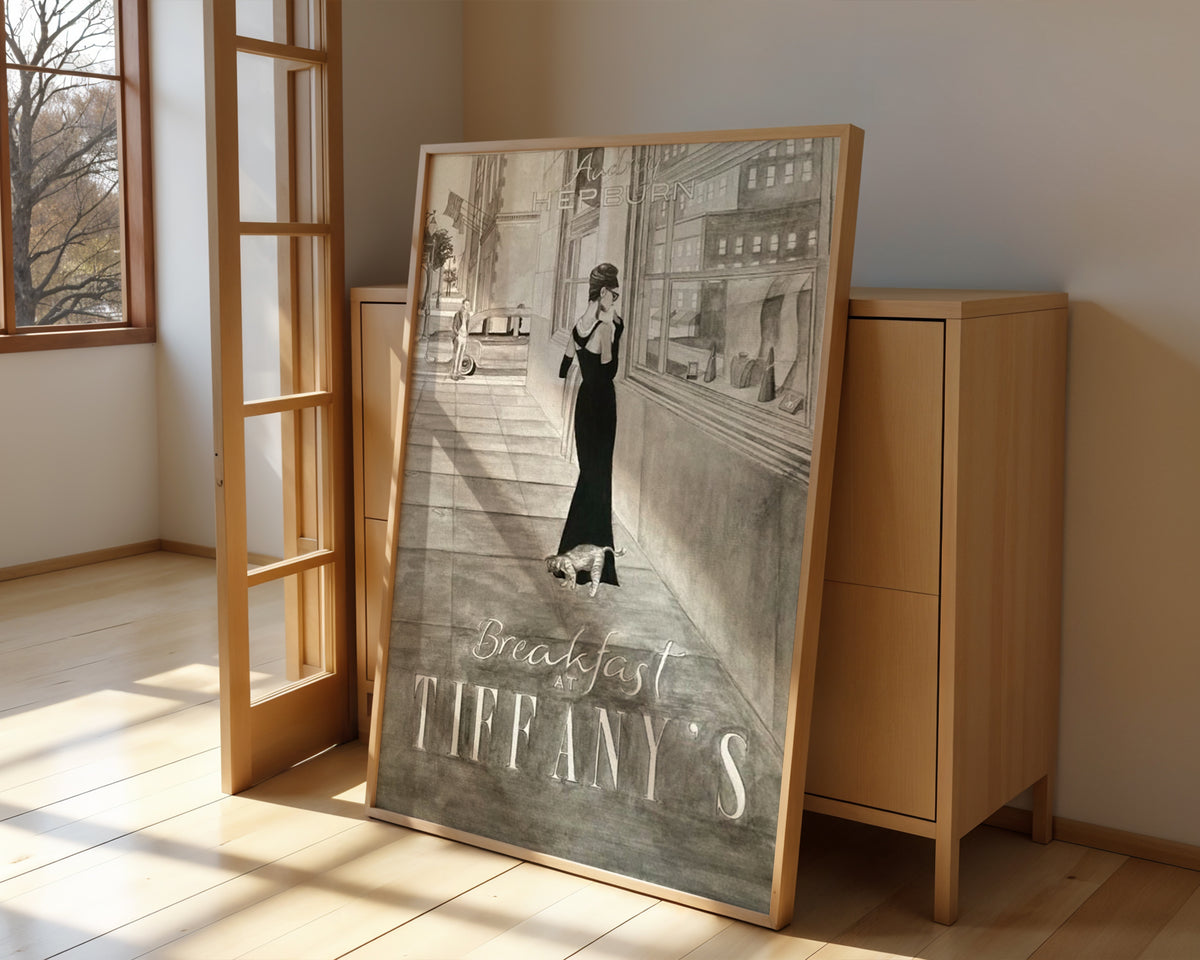 Mockup av Breakfast at Tiffany’s affisch på vägg – köp enkelt hos Bozetto i hög kvalitet