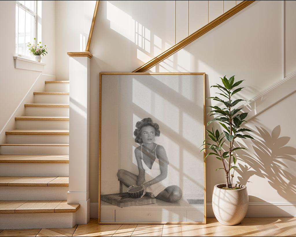 Morning Muse poster visualiserad på vägg – se rätt storlek med mockup från Bozetto