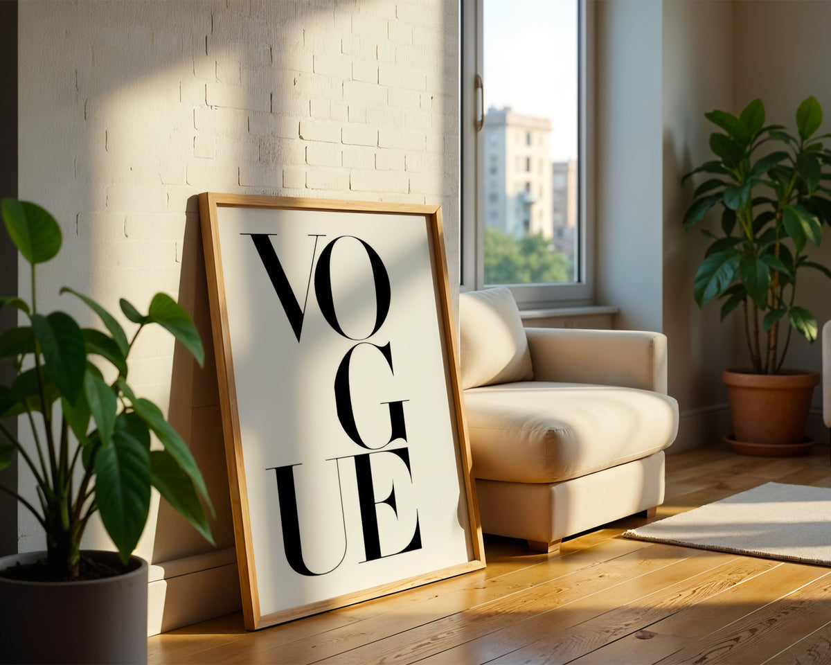 Vogue Letters i väggmockup – konsttryck presenterat i verklig miljö av Bozetto i hög tryckkvalitet