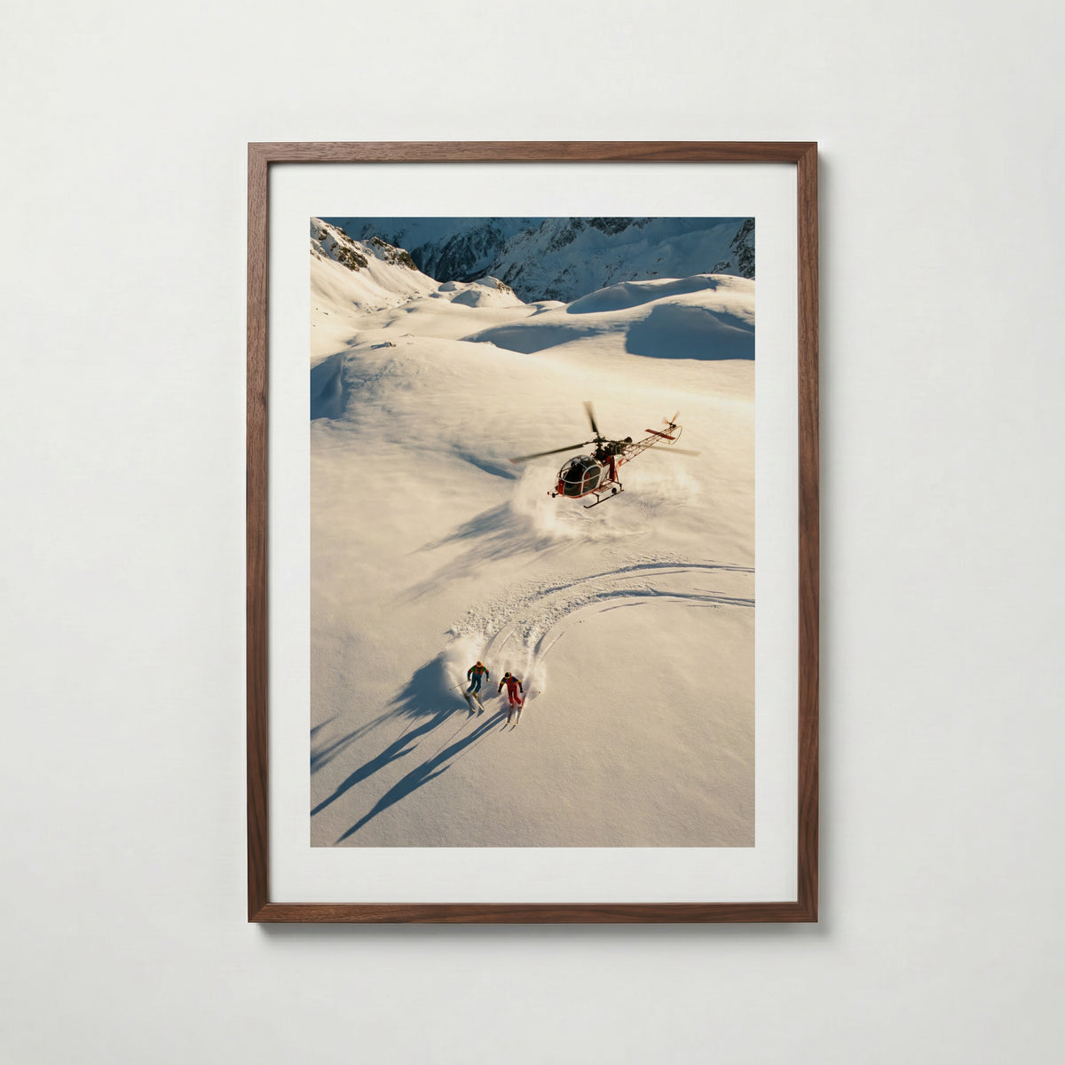 Alpine Pursuit Prestige poster visad rakt fram – Bozetto affisch i hög tryckkvalitet