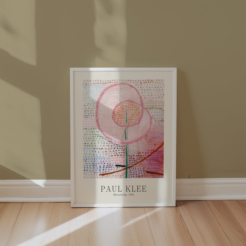 Paul Klee Blossoming 1934 Poster – i rum 3