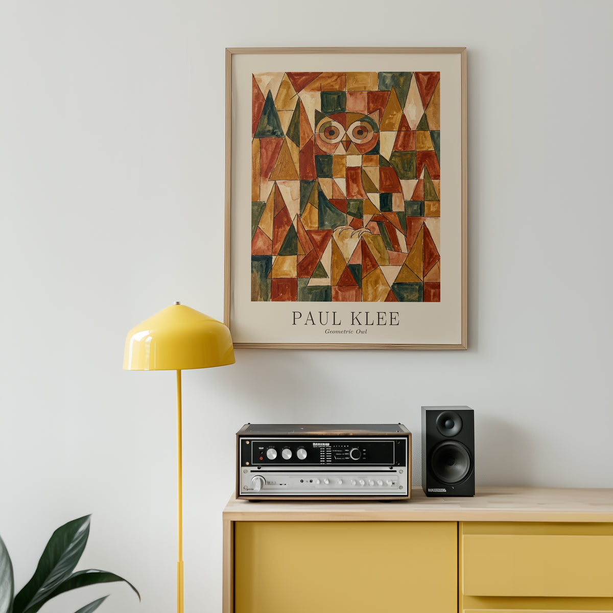 Paul Klee Geometric Owl Poster – i rum 4