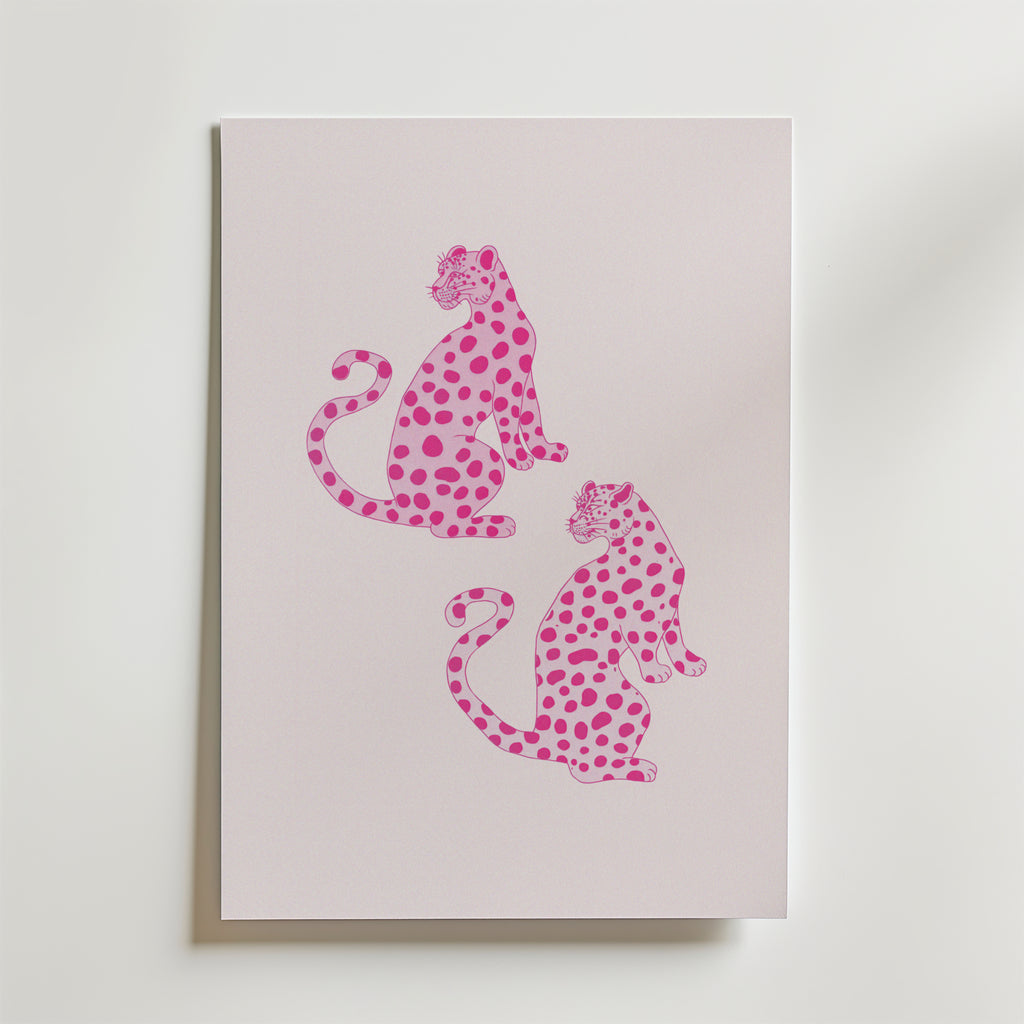 Storleksjämförelse för Pink Leopard Twins affisch – Bozetto erbjuder flera format