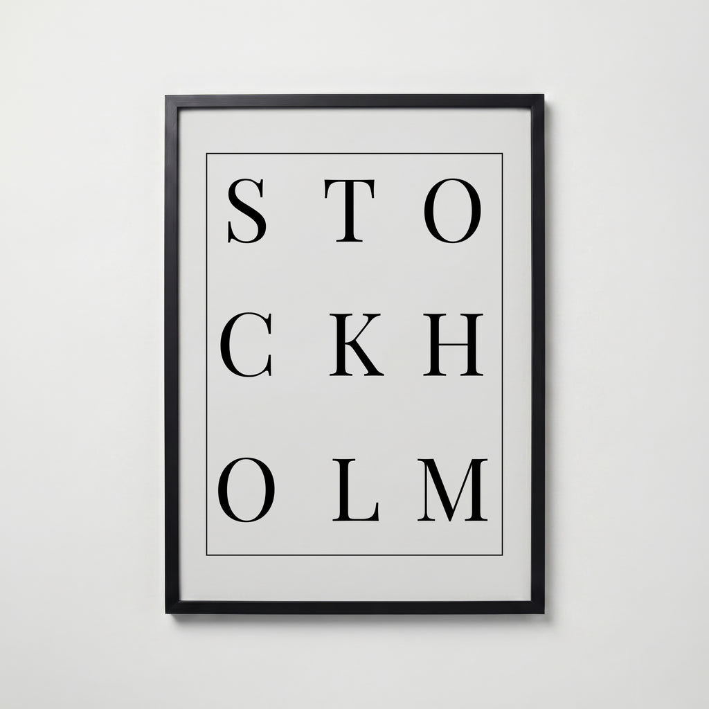 Stockholm Versaler Poster – svart ram