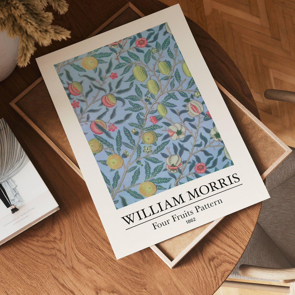 William Morris Four Fruits – affisch med stilfullt motiv från Bozetto i hög kvalitet