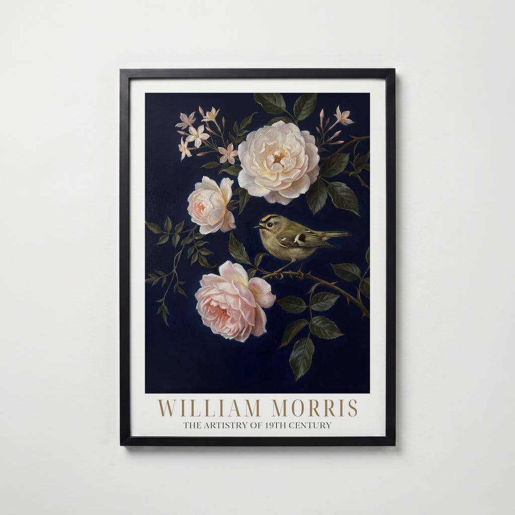 William Morris Goldcrest in Midnight Roses Poster – svart ram