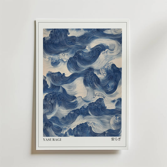 Bozetto Yasuragi Poster föreställer stiliserade blå vågor i en traditionell japansk ukiyo-e design, med "YASURAGI" och japanska tecken längst ner, vilket ger en känsla av visuell meditation på vilken vit vägg som helst.