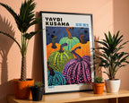 Yayoi Kusama Festival of poster visualiserad på vägg – från Bozetto i hög kvalitet