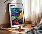 Yayoi Kusama Infinite Waves i väggmockup – konsttryck från Bozetto i hög kvalitet